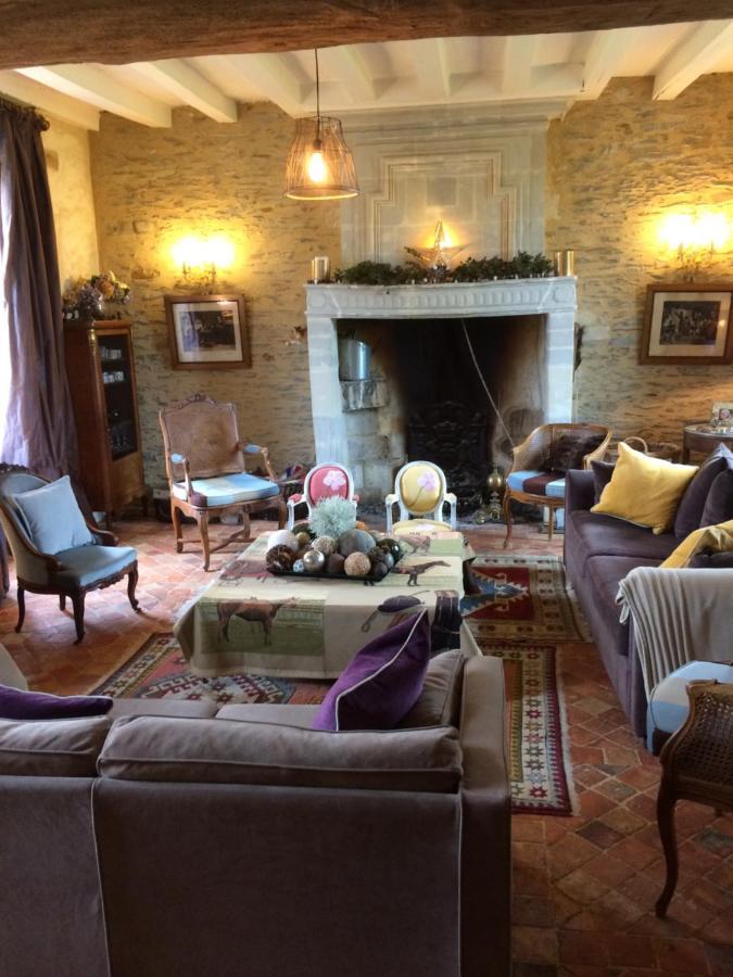La Mouliniere, Jolie Longere Du Xviie Bed and Breakfast La Jaille-Yvon Exteriör bild